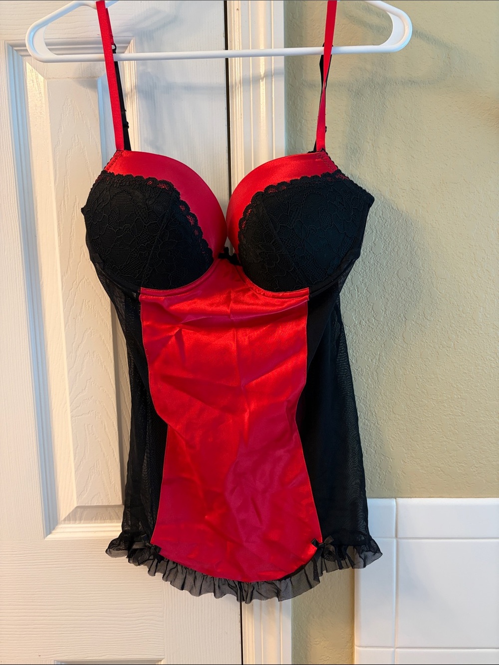 Gilligan & O'Malley Red and Black Satin Lace Babydoll Chemise